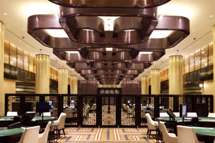 Menikmati Malam Gemerlap di Marina Bay Sands